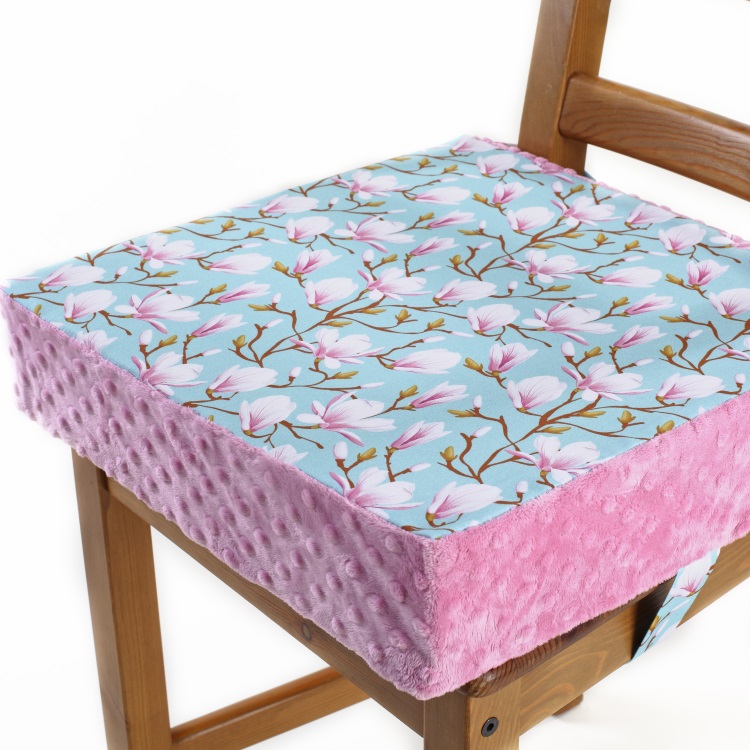 Poduszka podwyższająca dla dziecka  na krzesło - wzór w magnolie